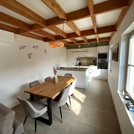 Holiday home Beautiful Polder House Near Koksijde, Cleaning Included