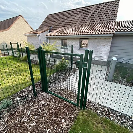 Beautiful Polder House Near Koksijde, Cleaning Included Holiday home *